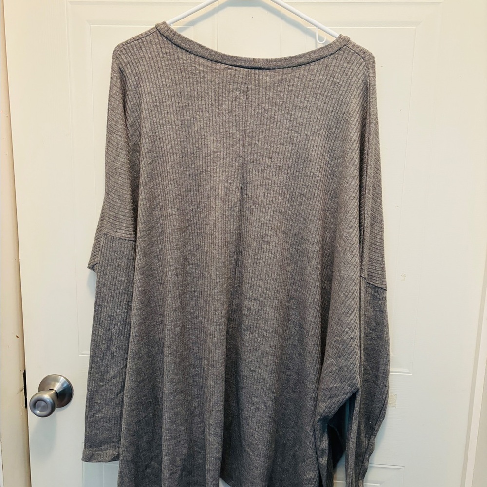 Sweater - Picture 3 of 3